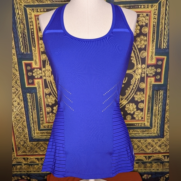 Gymshark Performance Pro Tank Top Size Small - Picture 4 of 8